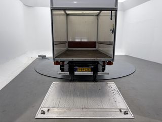 Voertuigafbeelding 4