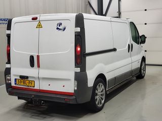 Voertuigafbeelding 2