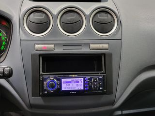 Voertuigafbeelding 9