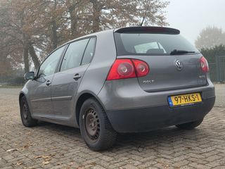 Voertuigafbeelding 8