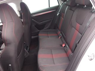 Voertuigafbeelding 38