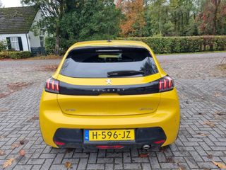 Voertuigafbeelding 3