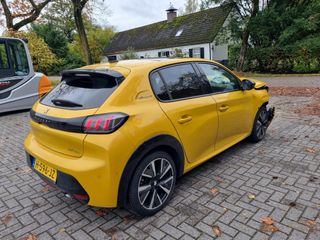 Voertuigafbeelding 4