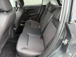 Voertuigafbeelding 5