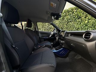 Voertuigafbeelding 7