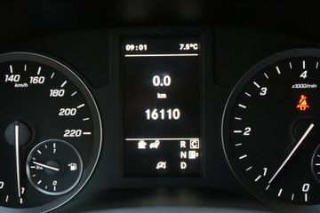 Voertuigafbeelding 6