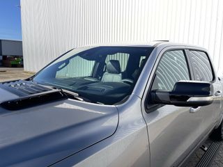 Voertuigafbeelding 2