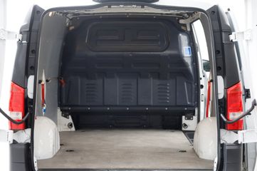 Voertuigafbeelding 4