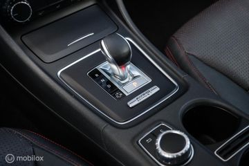 Voertuigafbeelding 24