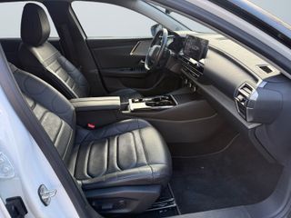 Voertuigafbeelding 8