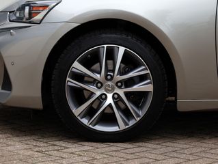 Voertuigafbeelding 10