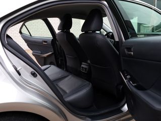 Voertuigafbeelding 13