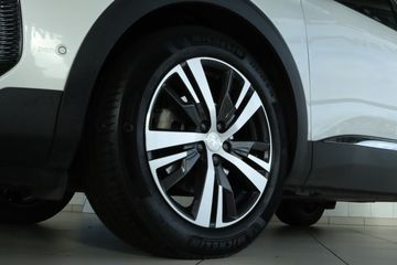 Voertuigafbeelding 6