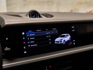 Voertuigafbeelding 14