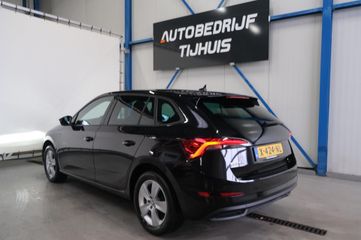 Voertuigafbeelding 3