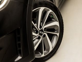 Voertuigafbeelding 13