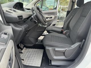 Voertuigafbeelding 18