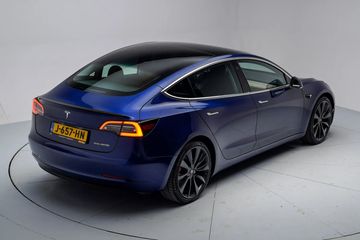 Voertuigafbeelding 15