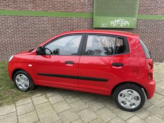 Voertuigafbeelding 3