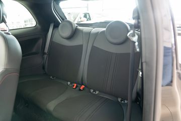 Voertuigafbeelding 8