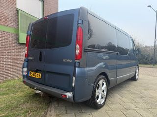 Voertuigafbeelding 6