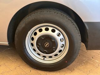 Voertuigafbeelding 15