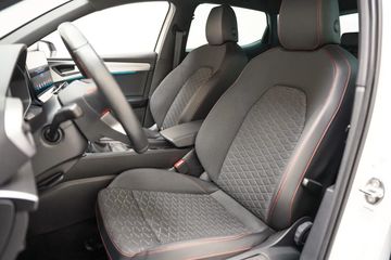 Voertuigafbeelding 8