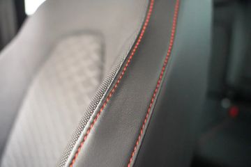 Voertuigafbeelding 9