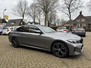 Voertuigafbeelding 17