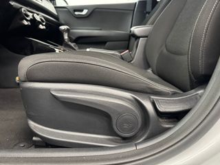 Voertuigafbeelding 17