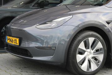 Voertuigafbeelding 26