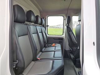 Voertuigafbeelding 12