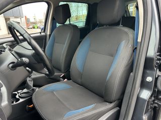 Voertuigafbeelding 17