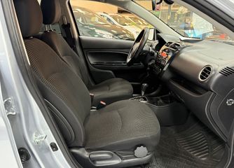 Voertuigafbeelding 19