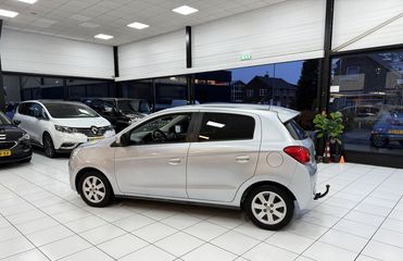 Voertuigafbeelding 9