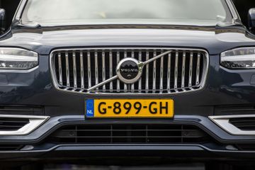 Voertuigafbeelding 2