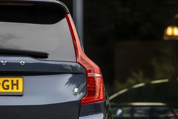 Voertuigafbeelding 6