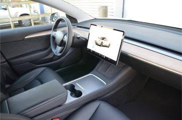 Voertuigafbeelding 10