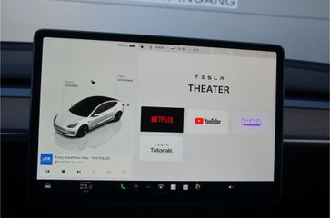 Voertuigafbeelding 24