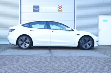 Voertuigafbeelding 6