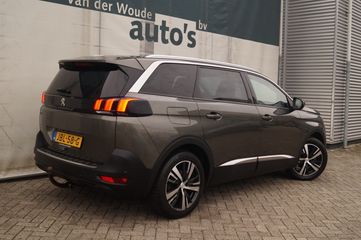 Voertuigafbeelding 4