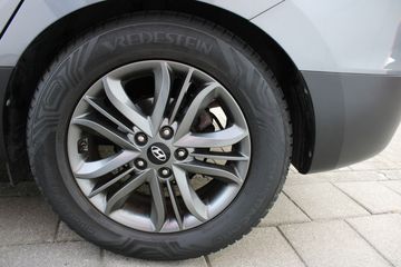 Voertuigafbeelding 4