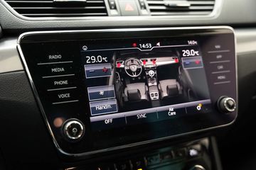 Voertuigafbeelding 8