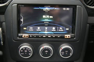 Voertuigafbeelding 12