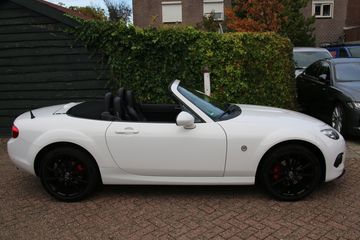 Voertuigafbeelding 2