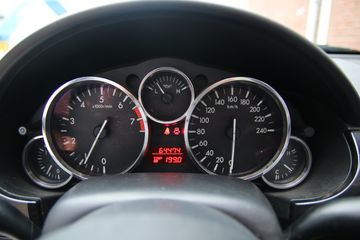 Voertuigafbeelding 8