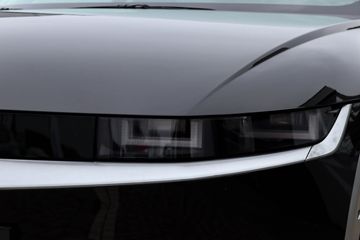 Voertuigafbeelding 8