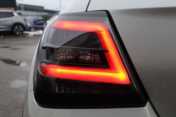 Voertuigafbeelding 30