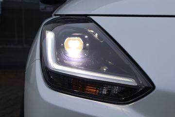 Voertuigafbeelding 32