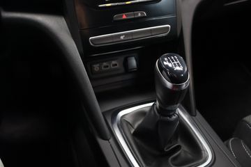 Voertuigafbeelding 16